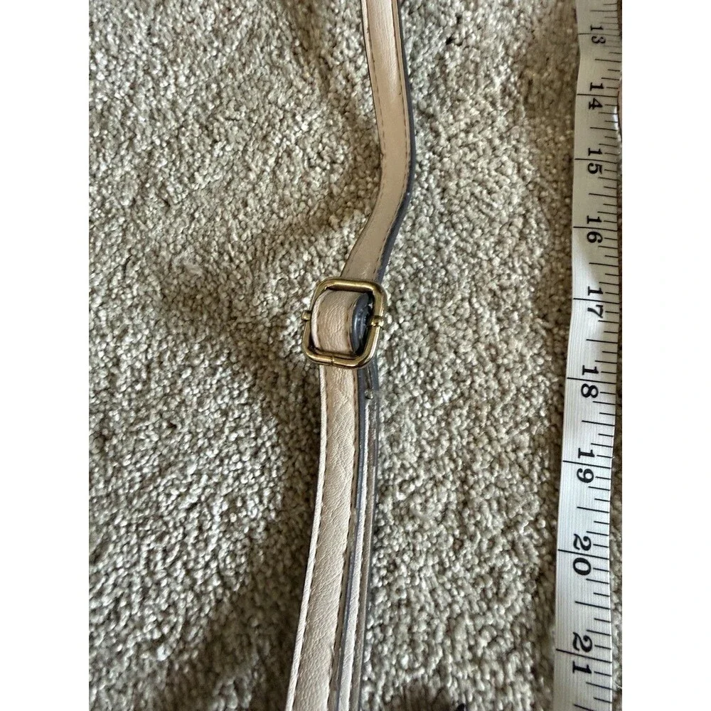Jessica Simpson  Crossbody Bag  Ivory Gold Purse Detachable Strap Feather Summer